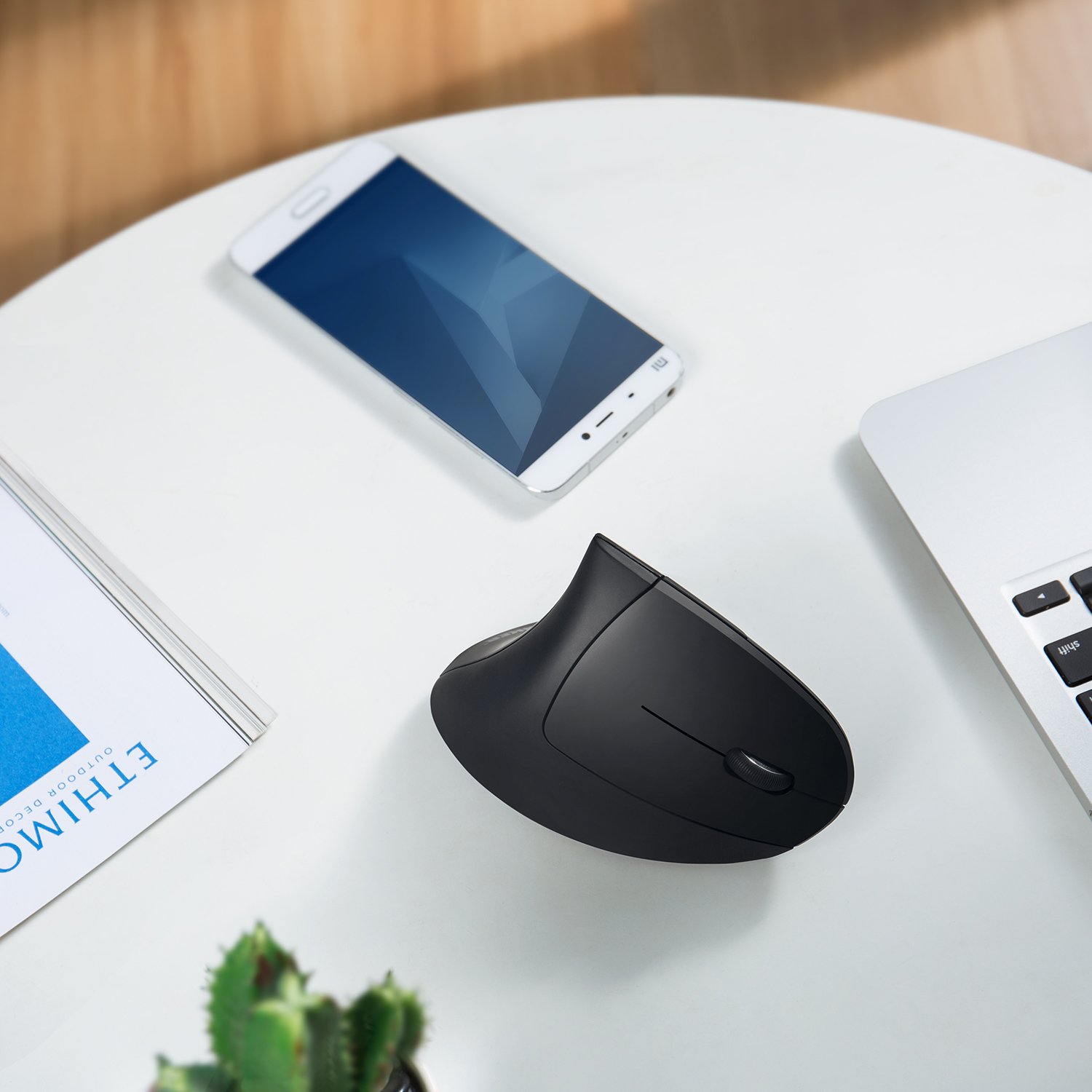 anker-2-4g-wireless-vertikale-ergonomische-maus-1600-dpi image 6