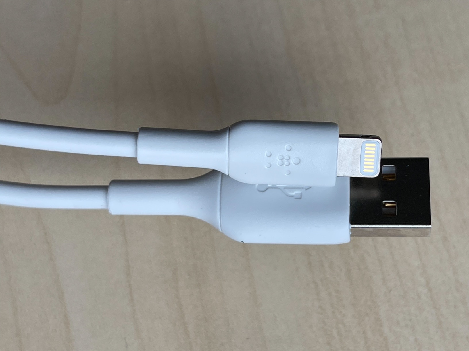 Zwei Kabel zum Top Preis