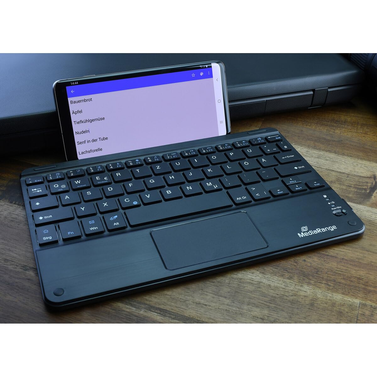 mediarange-funk-tastatur-qwertz-de-mit-touchpad-kompakt image 2