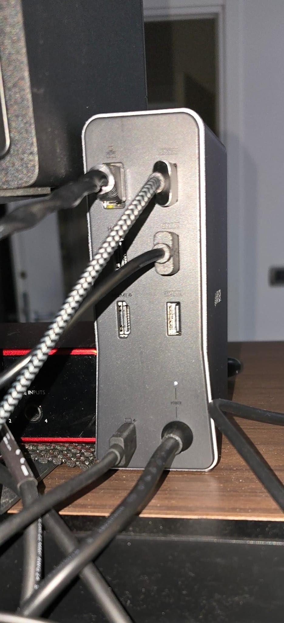 Ein Kabel, alles läuft