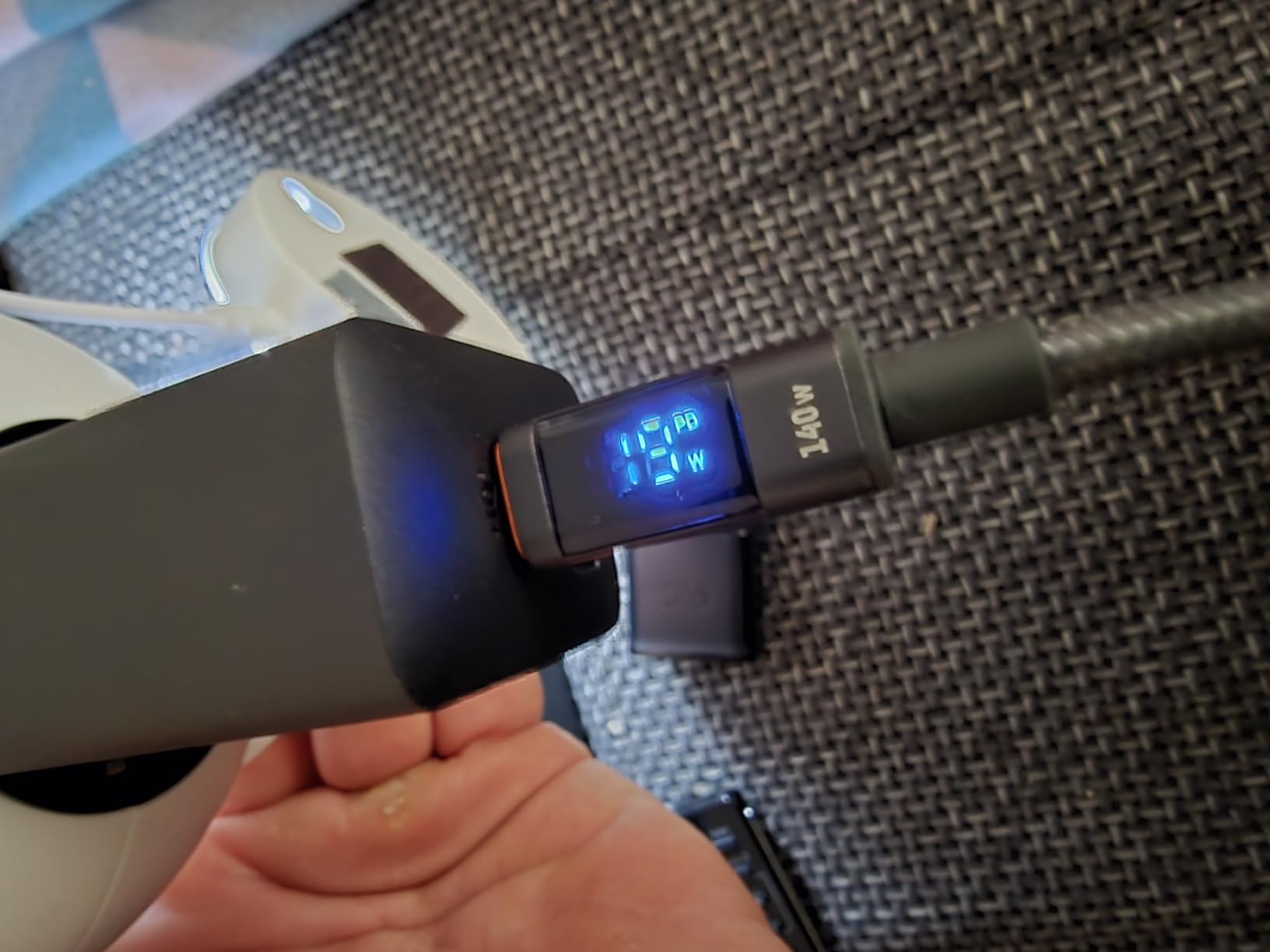 Ein Kabel zickt rum