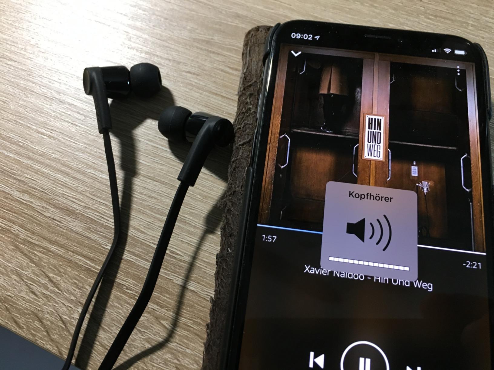 Bei mir Wackelkontakt am Stecker