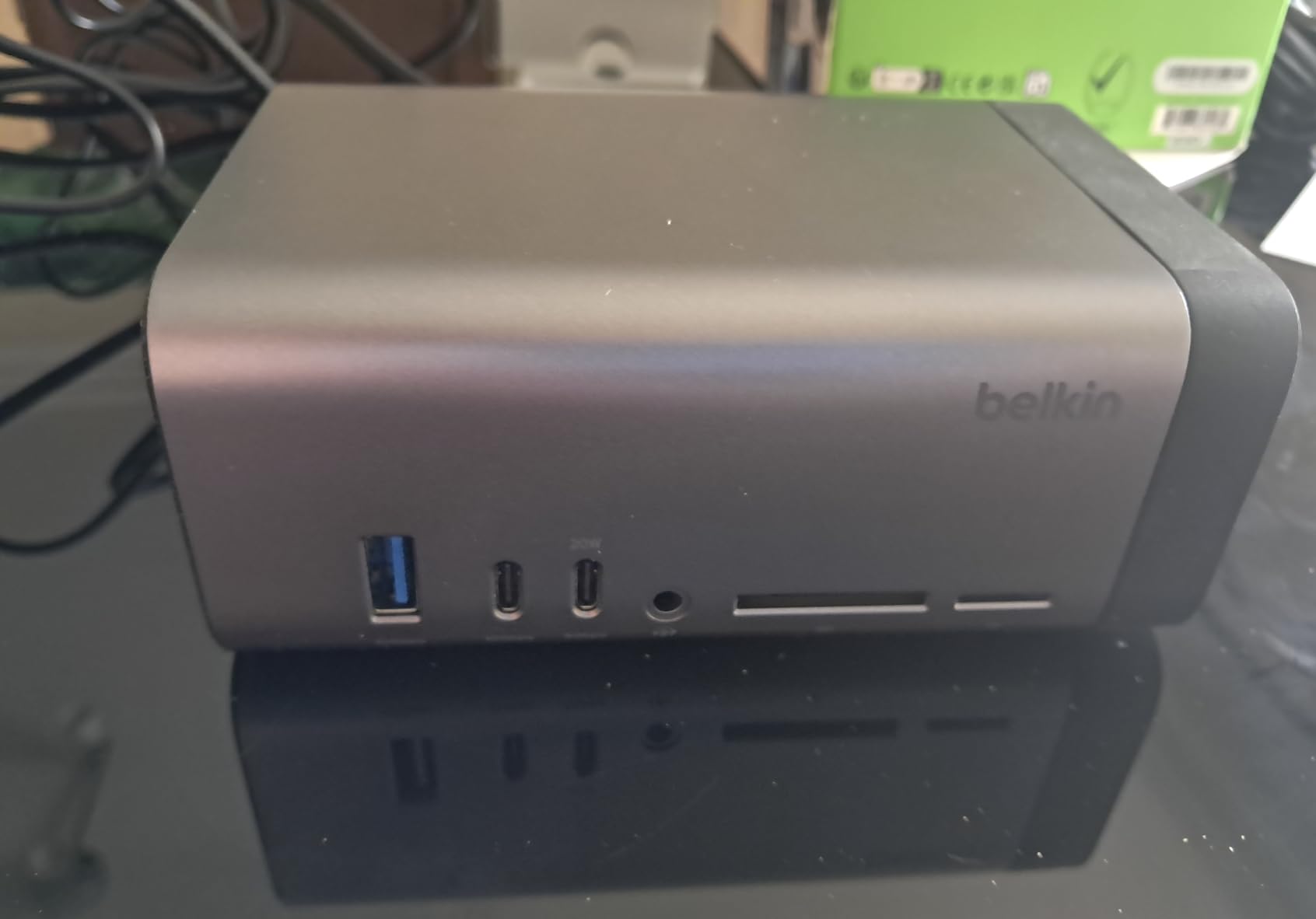 Solide Dockingstation fürs Büro