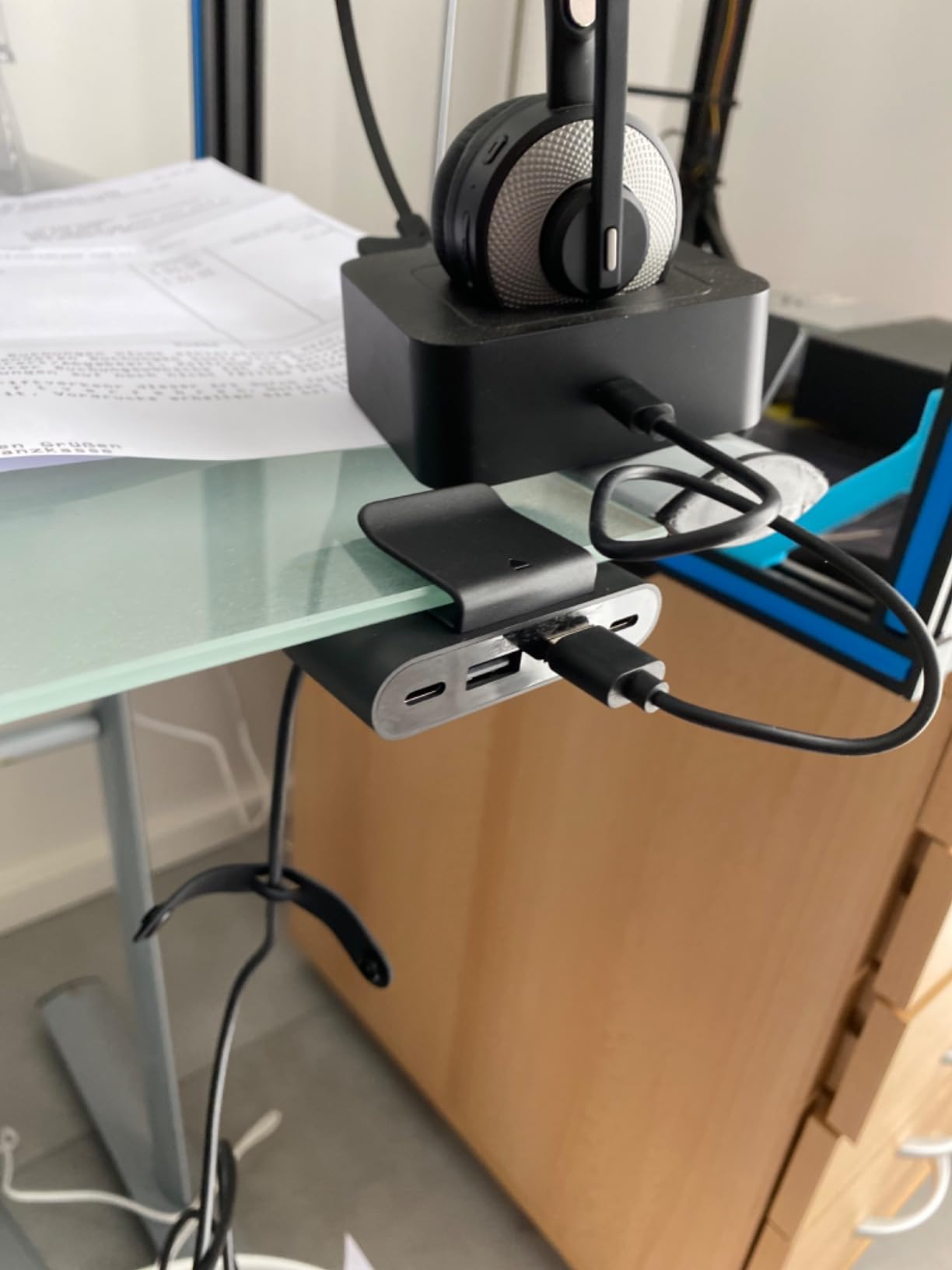 USB-A Ports sehr stramm