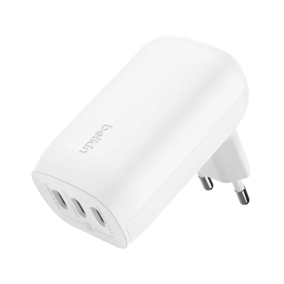 belkin-boostcharge-usb-c-ladeger-t-3-port-67w-pd-3-1-pps-wei image 1