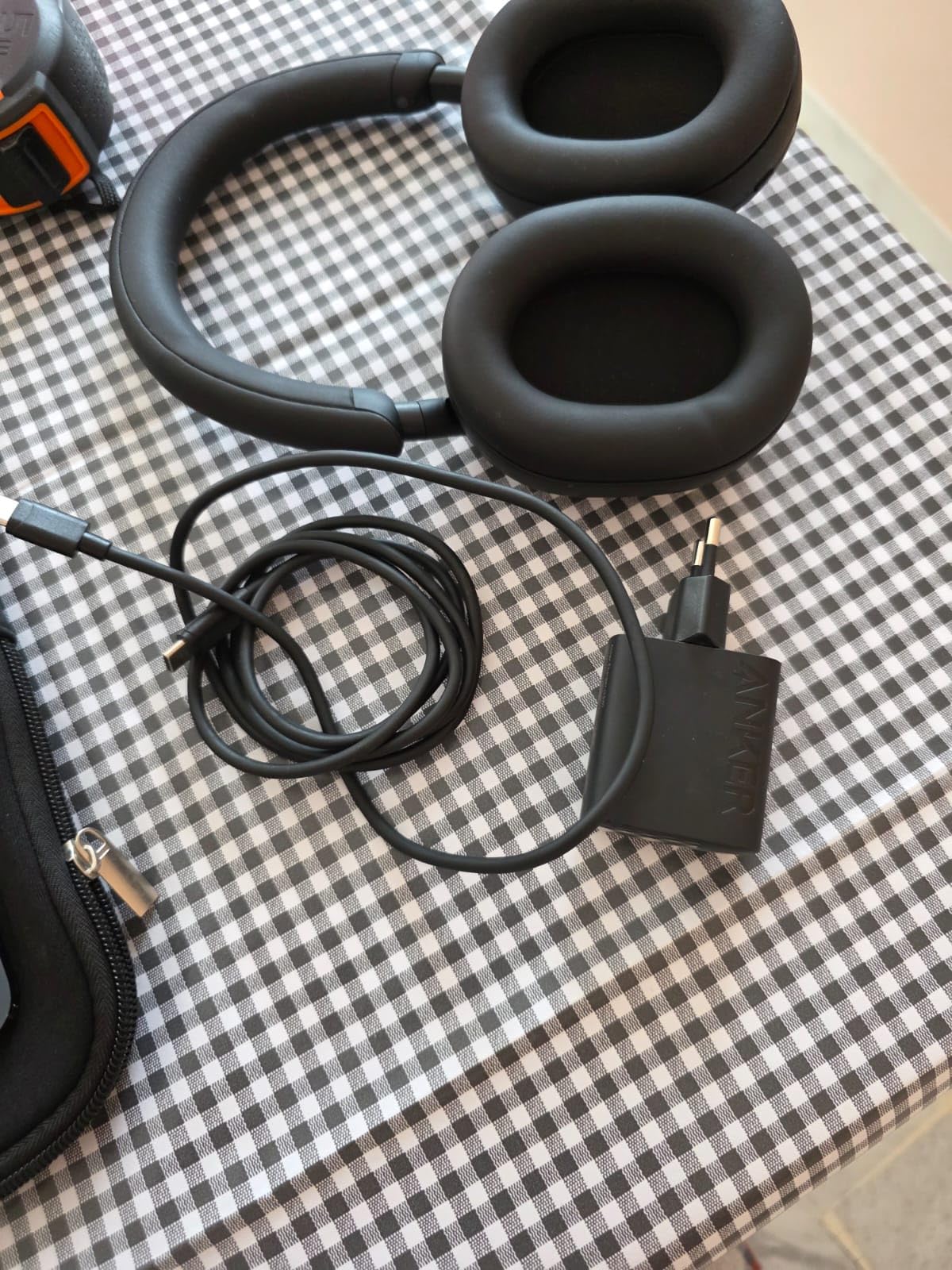 Gut für Handy, knapp für Laptop