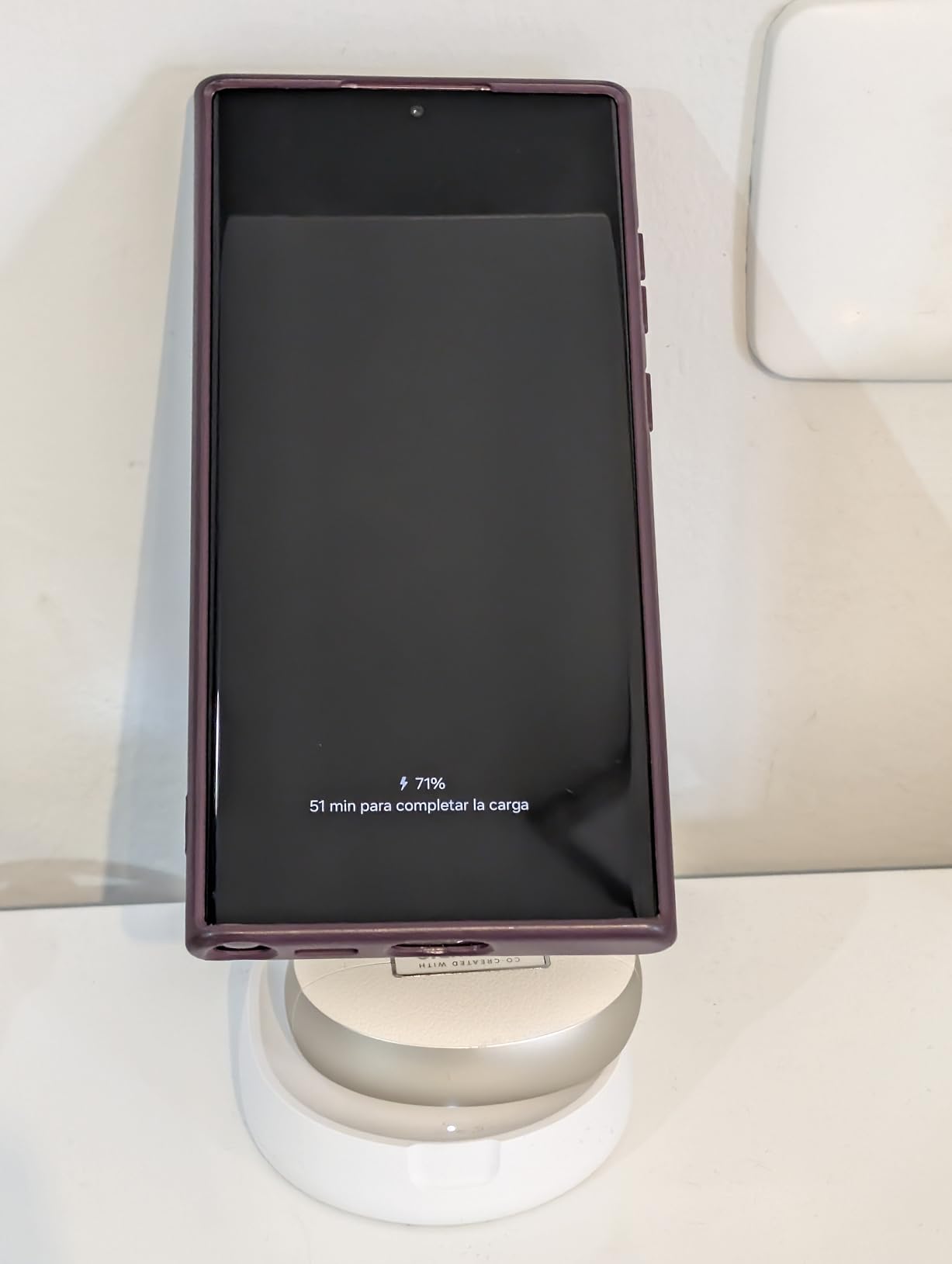 Lädt, aber AirPods-Spot zickt