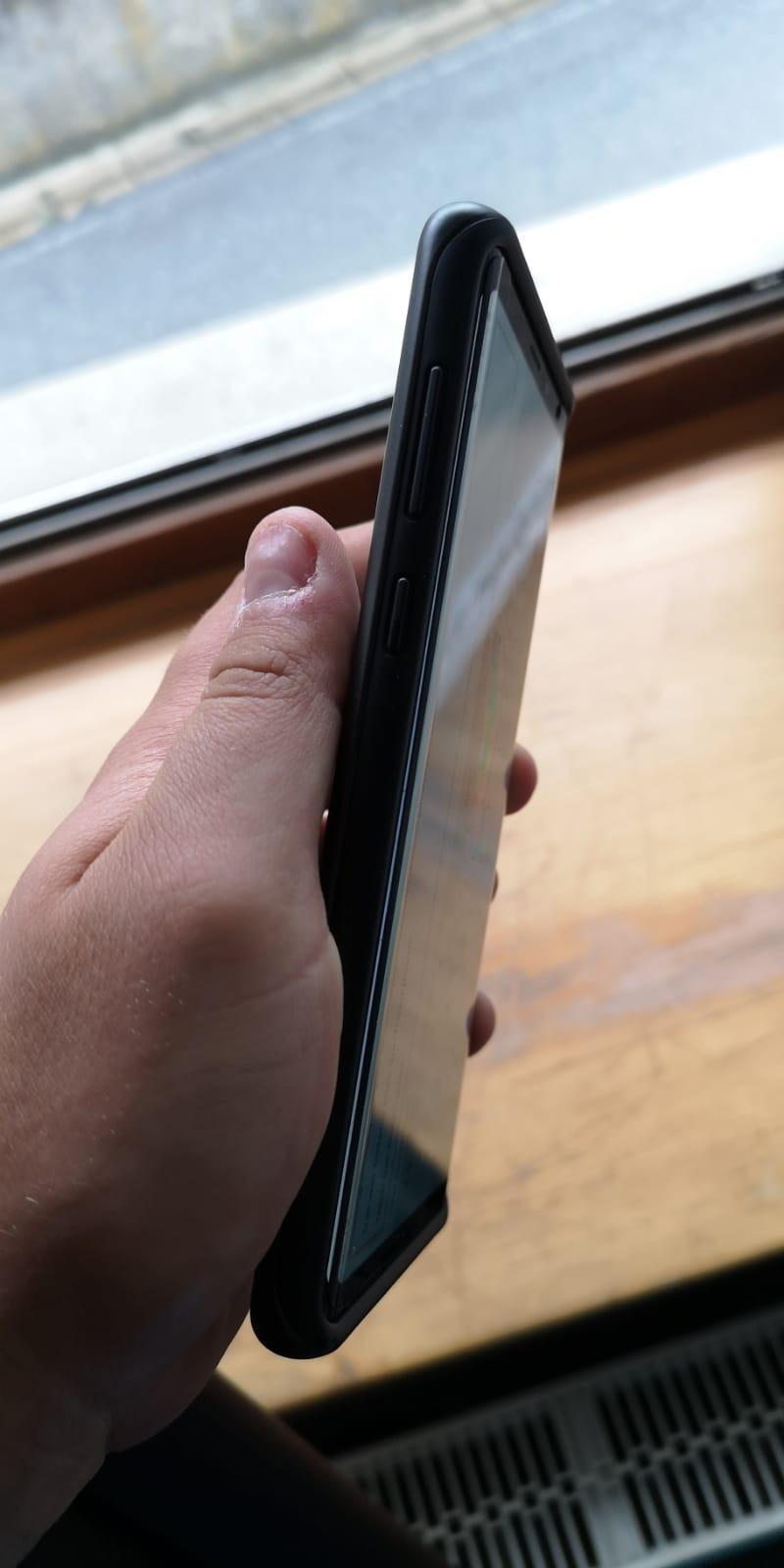 Passt perfekt aufs Note10+