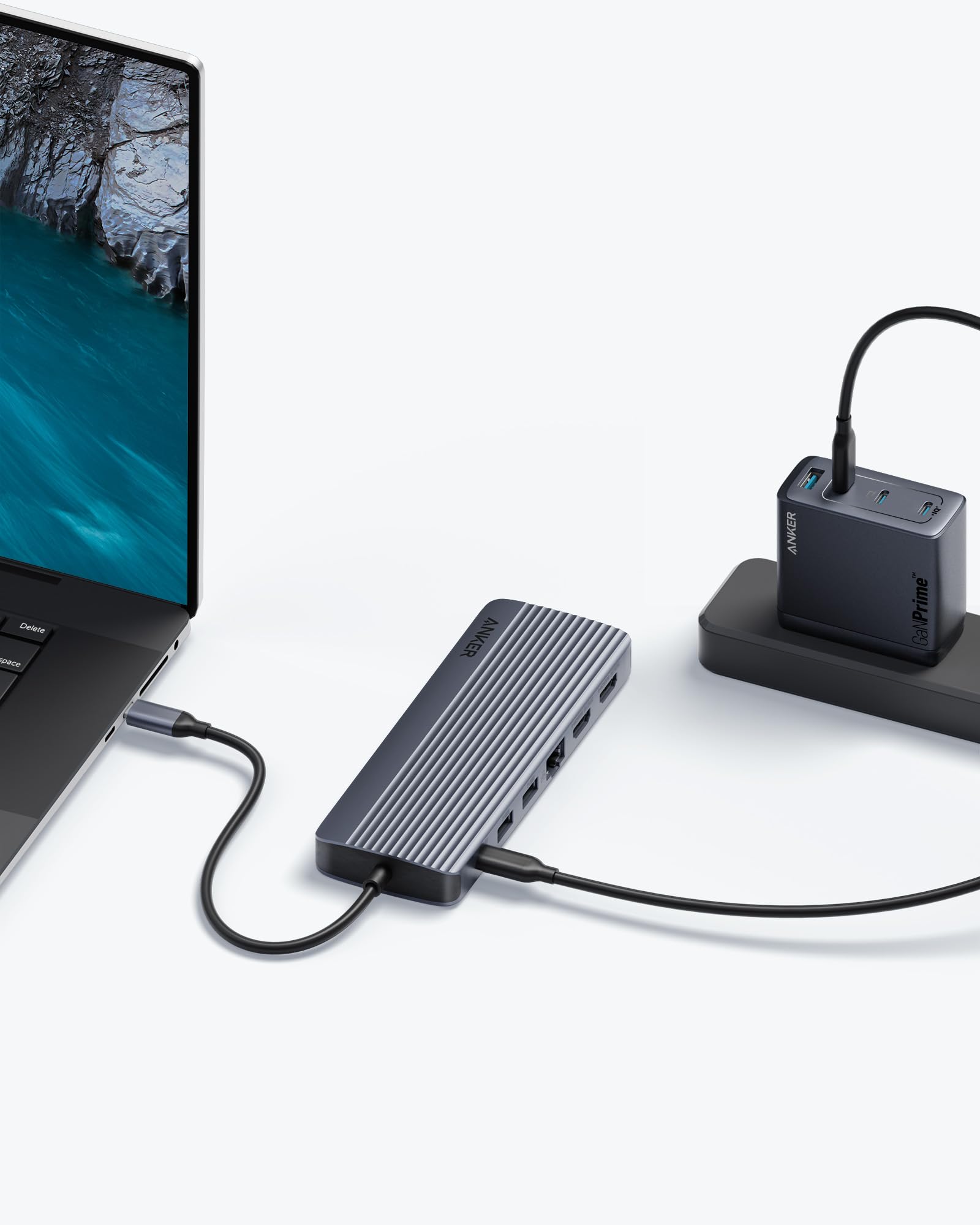 anker-triple-display-usb-c-hub-14-in-1-4k-dock image 6
