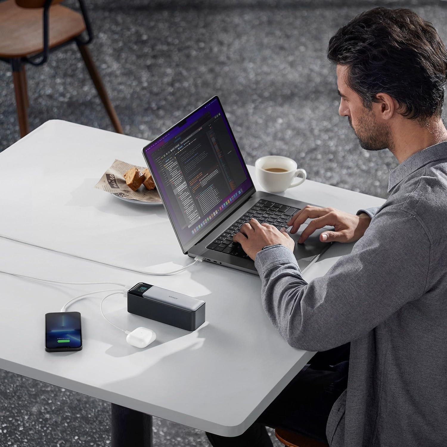 anker-737-power-bank-24000mah-140w-powercore-24k-mit-display image 7